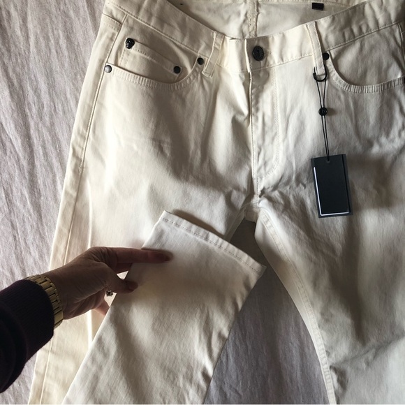 NWT John Varvatos china white cream jeans straight to taper size 31Re also 32Reg - Picture 2 of 11